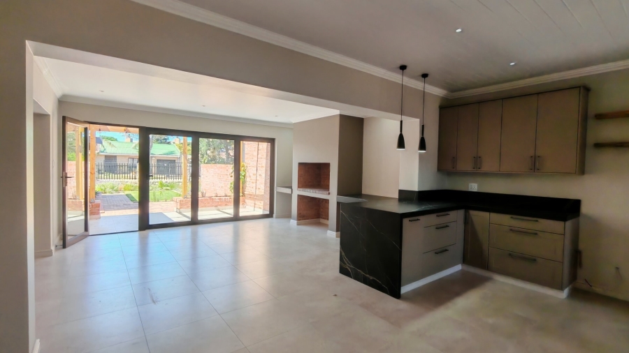 3 Bedroom Property for Sale in Hartenbos Central Western Cape